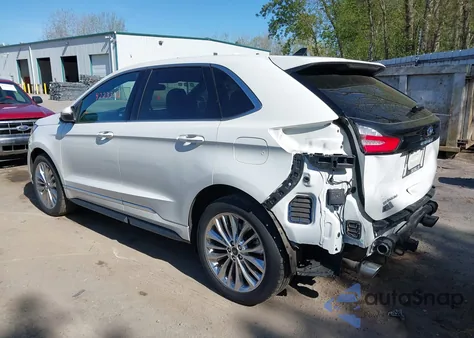2022 Ford Edge Titanium z USA, uszkodzony, nr VIN 2FMPK4K97NBA62590